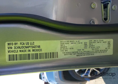 2023 Jeep Compass Limited 4X4 из США, поврежденный, VIN 3C4NJDCN4PT542748